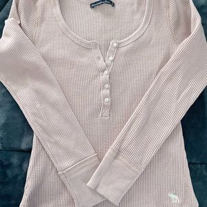 Light pink thermal shirt
